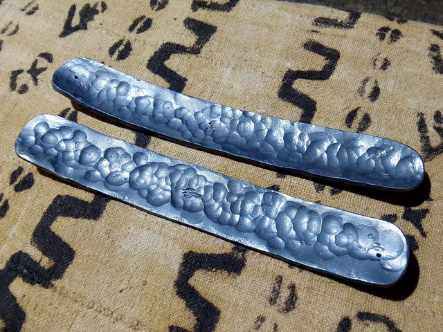 Stainless Steel Incessance Holder (Long) 