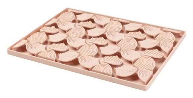 Fuzzyard Soft Blush Hide &amp; Treat Mat