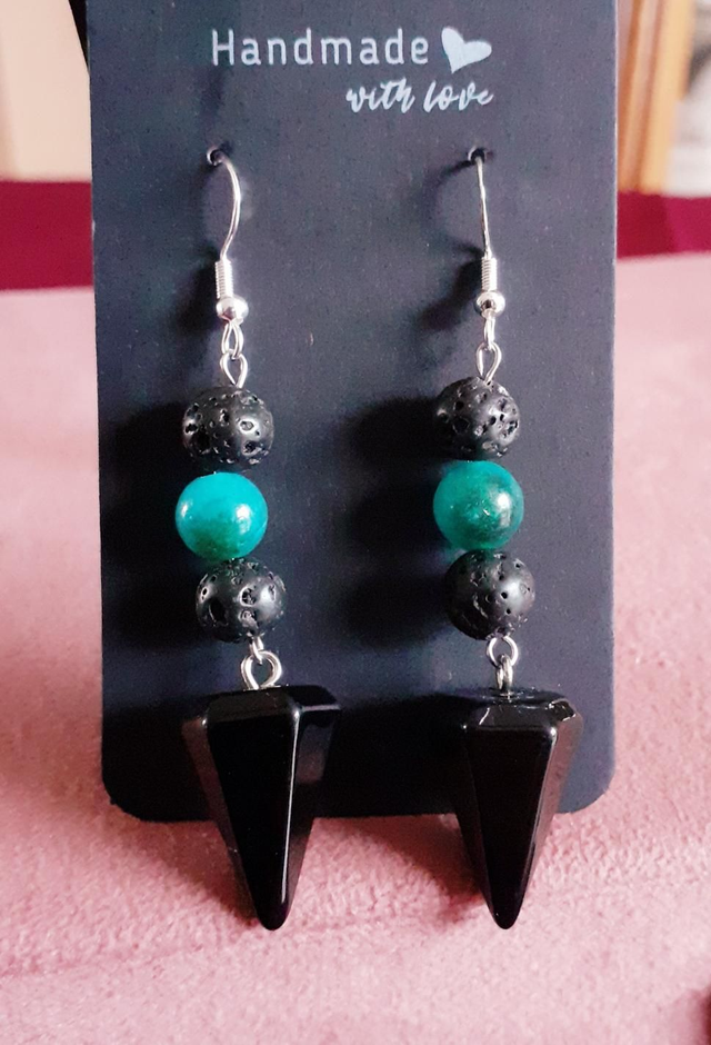 Boucles d'oreilles pendules apatite bleue et obsidienne 