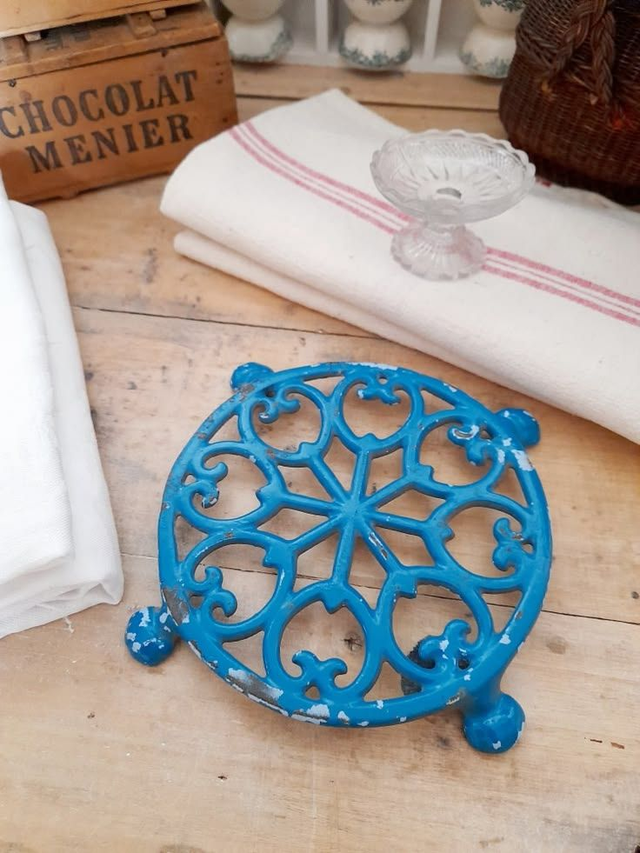 Petit dessous de plat en fonte émaillée 13 cm