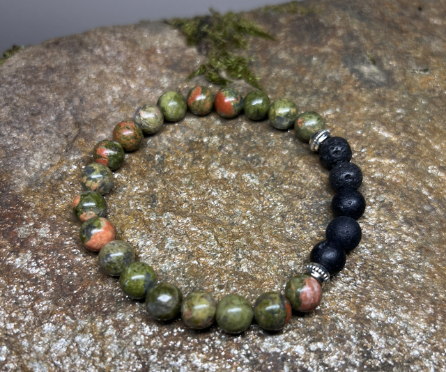 R. 423 Unakite et pierres de lave 