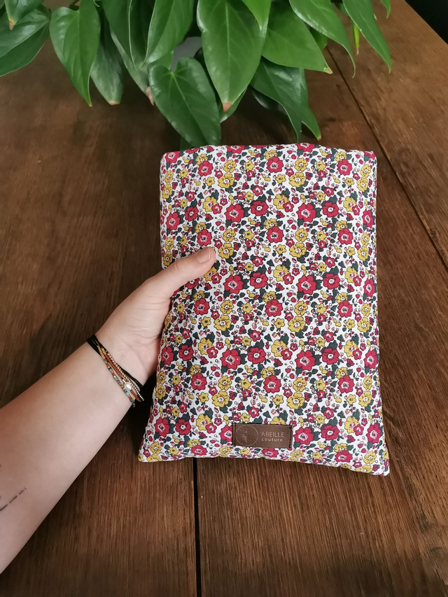 🌼Pochette à livre - Liberty bordeaux