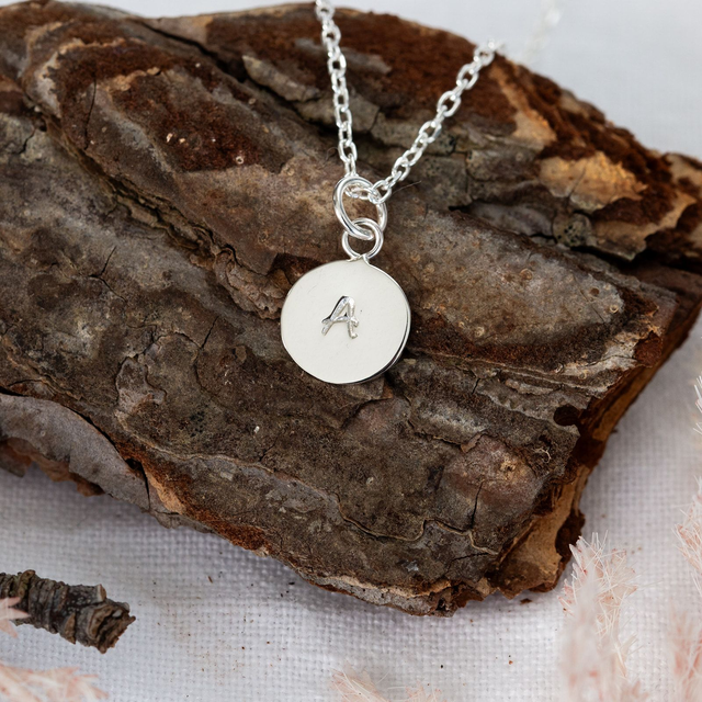 Initial disc pendant