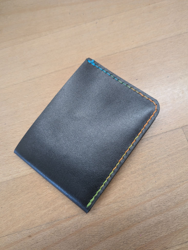 Porte carte 3 emplacements et poche à billet.