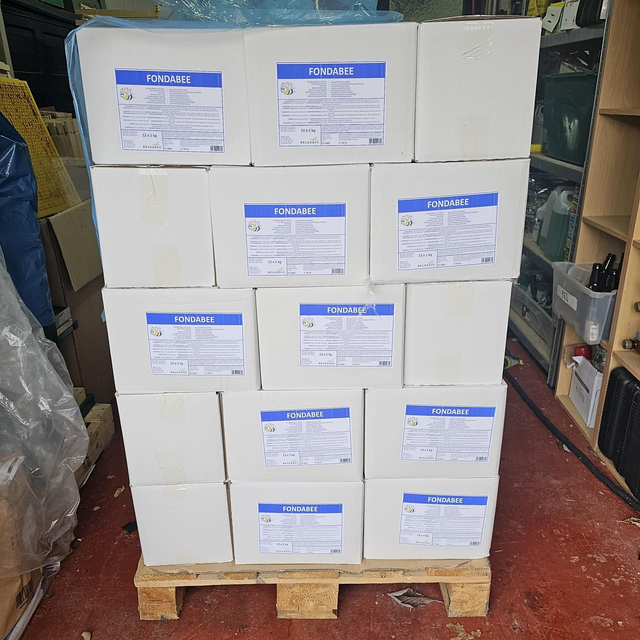 Fondabee Fondant 1kg Pouches - 12 x 1kg box