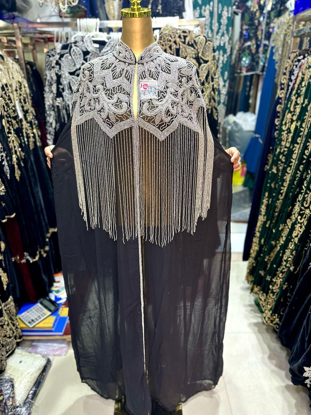 Cape chiffon noir argenté jusqu'à xxl