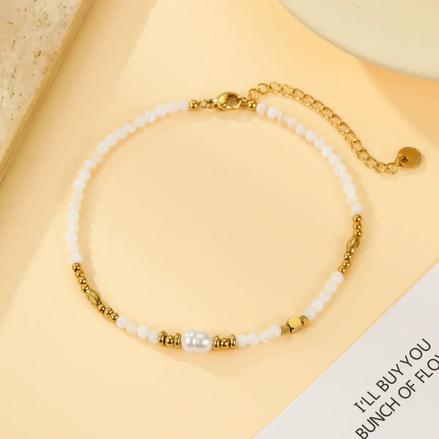 Chaîne de Cheville Perles Blanches et Dorées