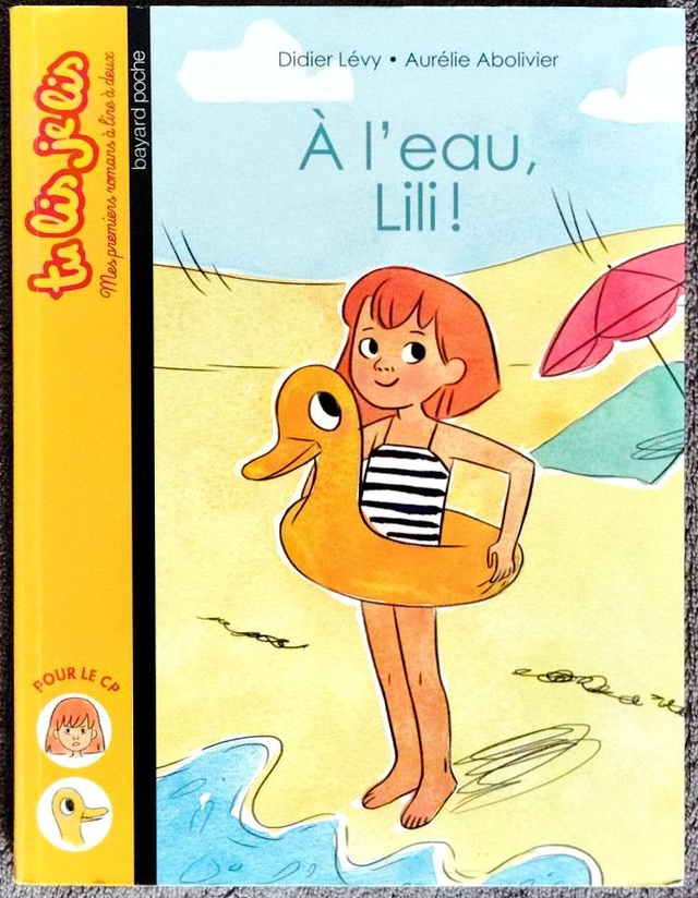 A l'eau Lili (Mes premiers romans à lire à deux)