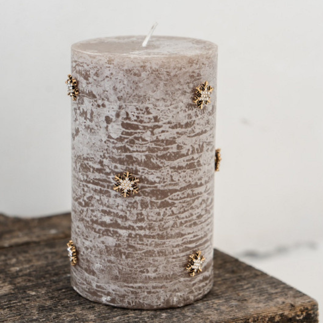 Deco Snow Candle Pin