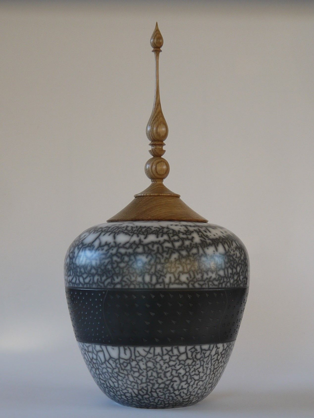 Pot à fleuron raku nu réf. 2611