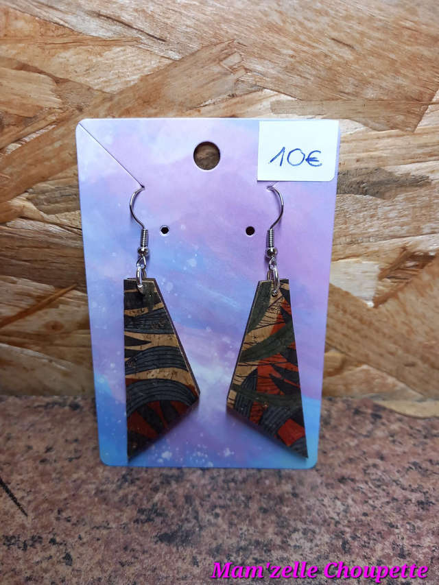 Boucles d&#039;oreilles bois et liège 