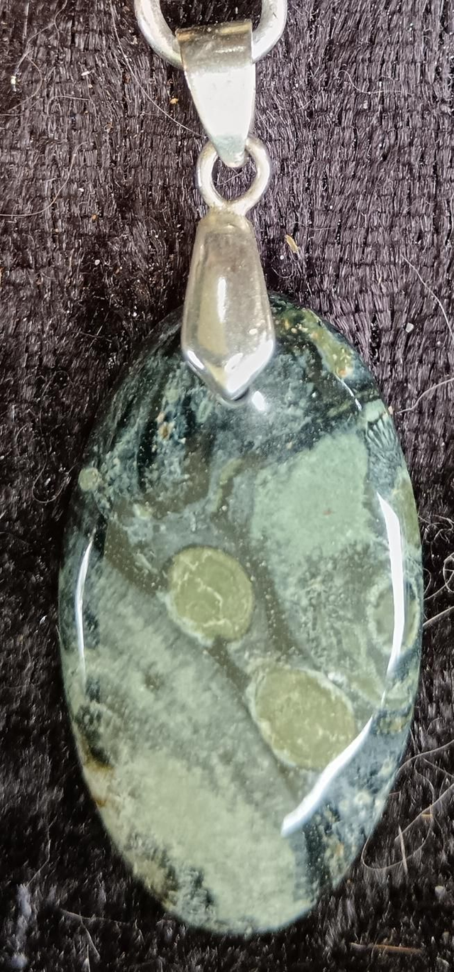 jaspe kambamba (pendentif)