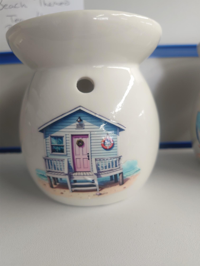 Beach Hut - Small White Tea Light Burner 
