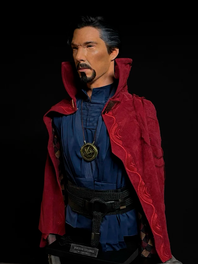Busto Dr. Strange 1:1 escala real