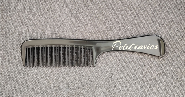 Peigne en plastique personnalisé