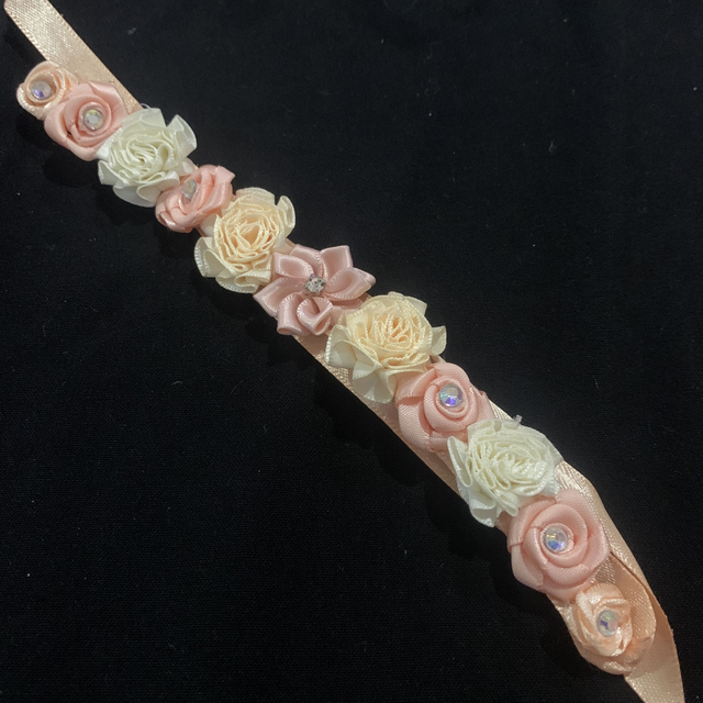 Bunwrap Peach, Cream, Pinks