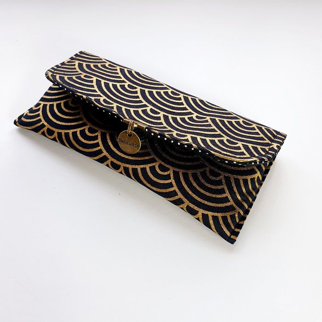 Étuis à lunettes sur mesure "Nami" noir doré