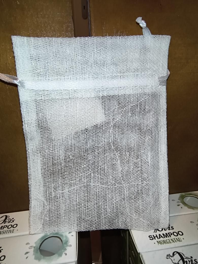 Ovis - katoenen geschenk zakjes 13.5x10.5cm crème 