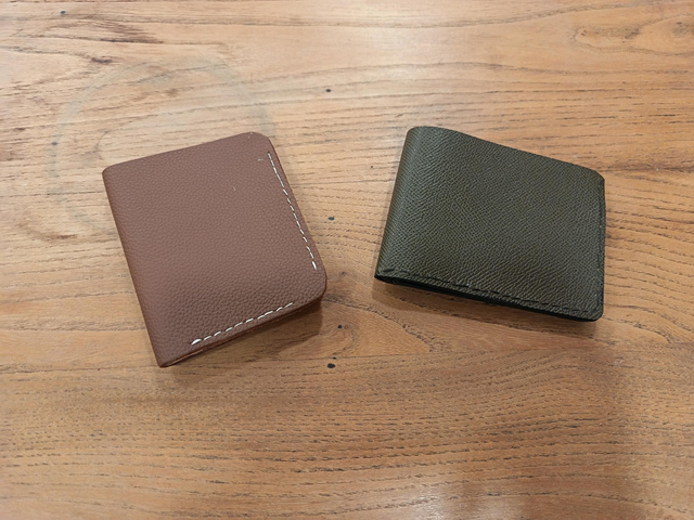 Porte 4 cartes et billets plié