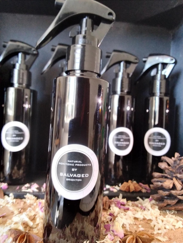 CITRUS BLEND NATURAL MULTI-SURFACE CLEANER/ 300ml 