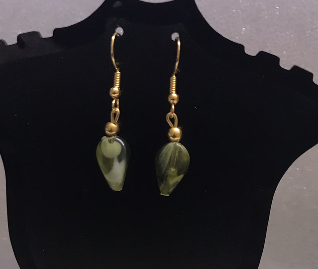 Green Dangling Earrings- GDE23