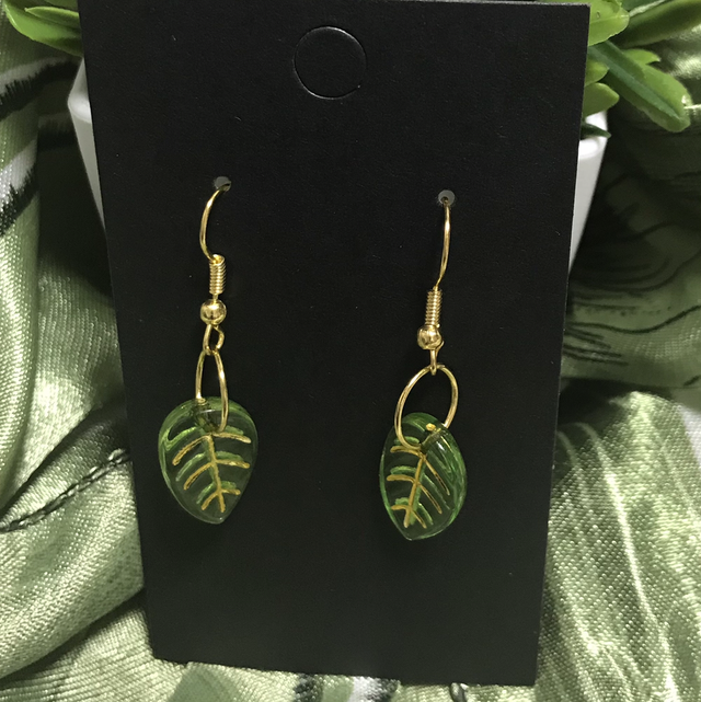 Green Dangling Earrings- GDE76