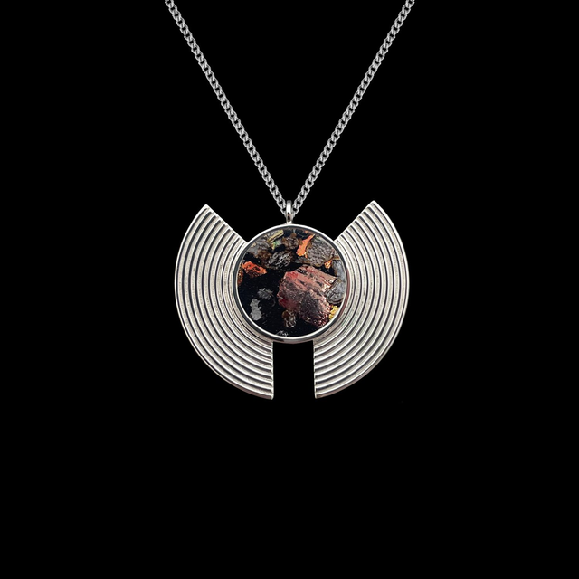 Pendentif Plastron - Sternocera | Bronze solaire 2/15