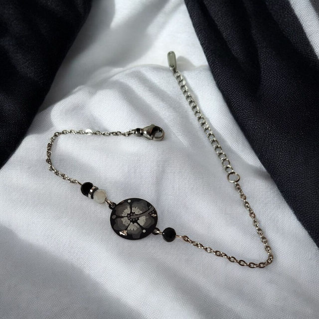 Bracelet dessiné Flora acier inoxydable noir et gris