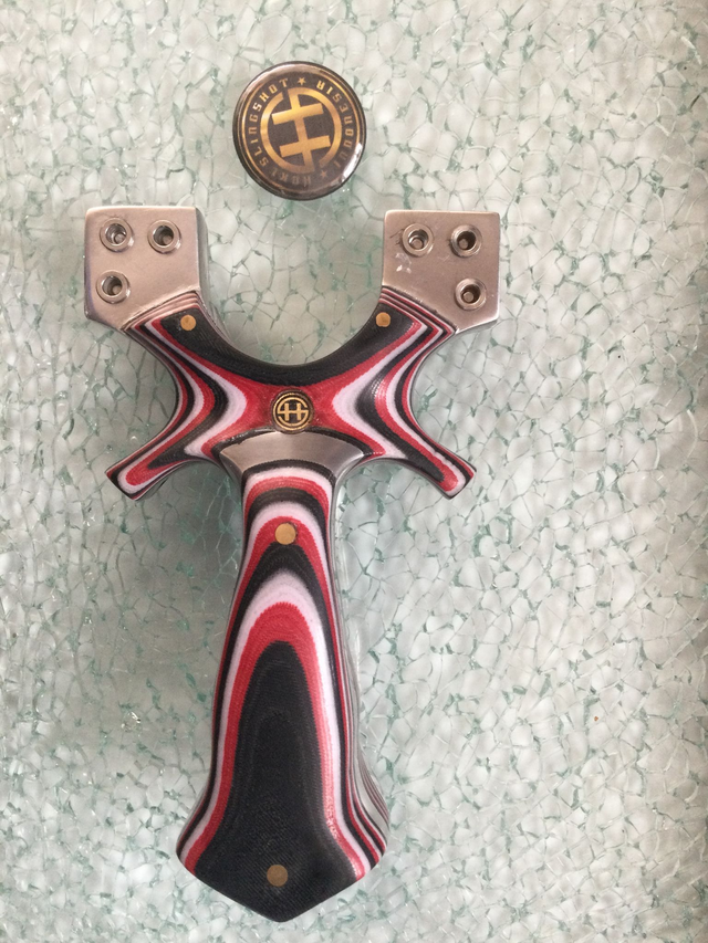 Lance Pierre Compétition artisanal HOH SLEIPNIR  a pince  - (2 bandes)