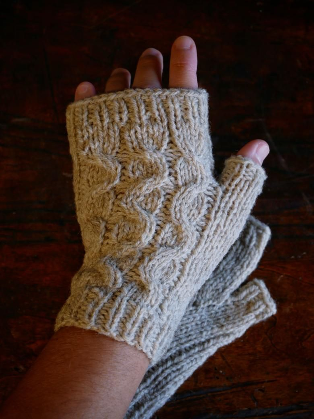 MYRMEX - Mitaines laine naturelle GREGE (non-teint)