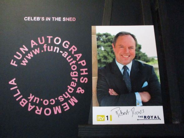 Robert Daws (Gordon Ormerod) Original Pre-Print Yellow The Royal 6x4 Cast Card