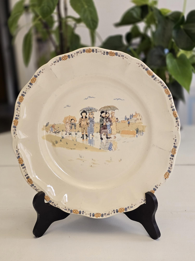 Assiette plate Sarreguemines 