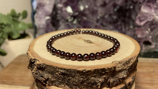 Bracelet GRENAT 4mm