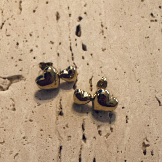 Oorknopjes hartjes goud 