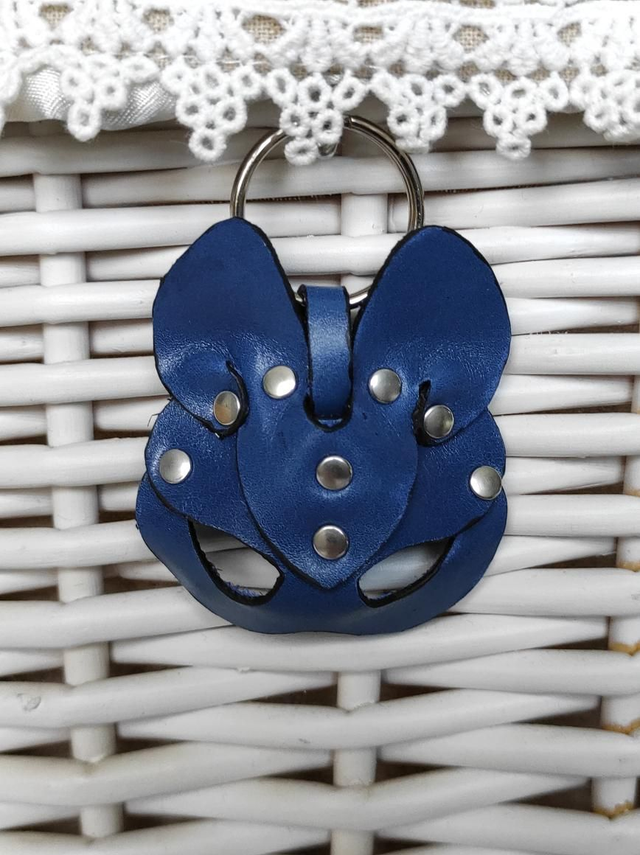 Porte clés masque en cuir 