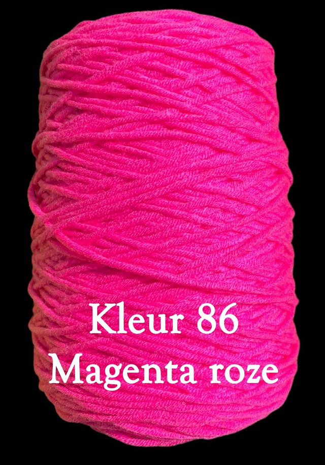 Tufting Yarns 400 gram 8 draads dik