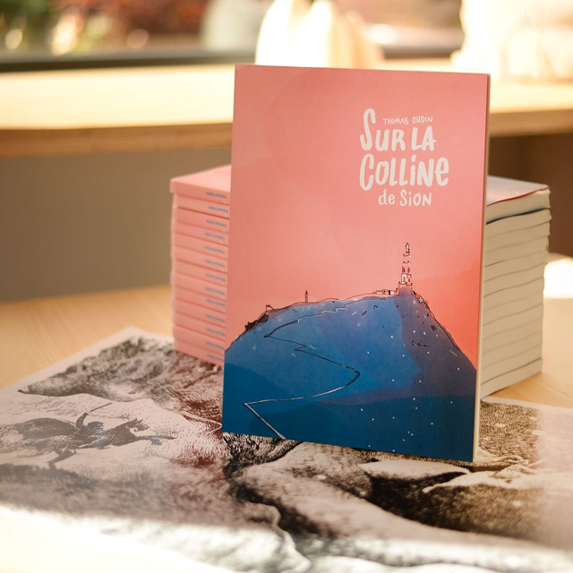 ✧ Sur la Colline ✧