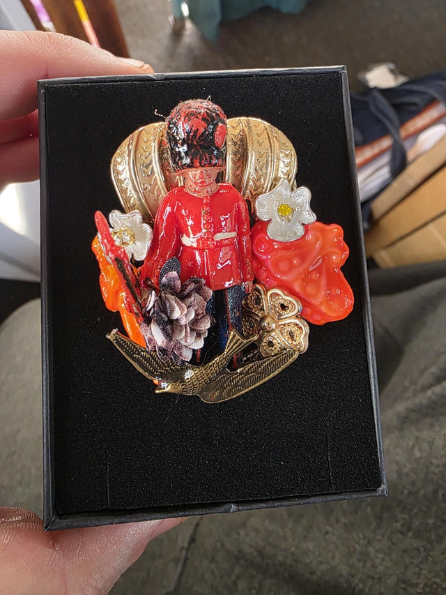 Broche artisanale Tricopin 