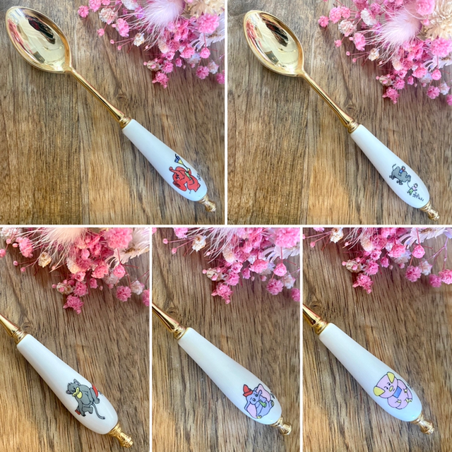 Cuillère animaux porcelaine
