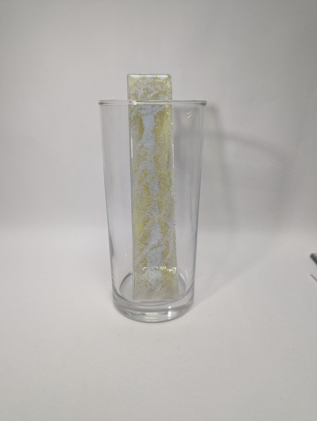 Touillette en poudre de verre + eau bleu et jaune 2