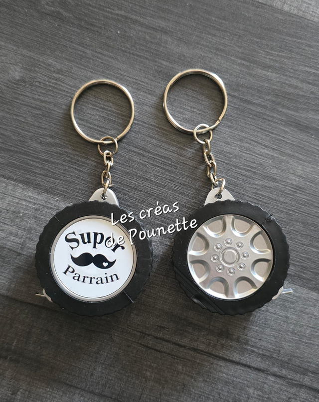 Porte-clés roue de voiture mètre ruban