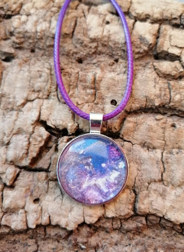 Collier RM10 Rond Mica Violet