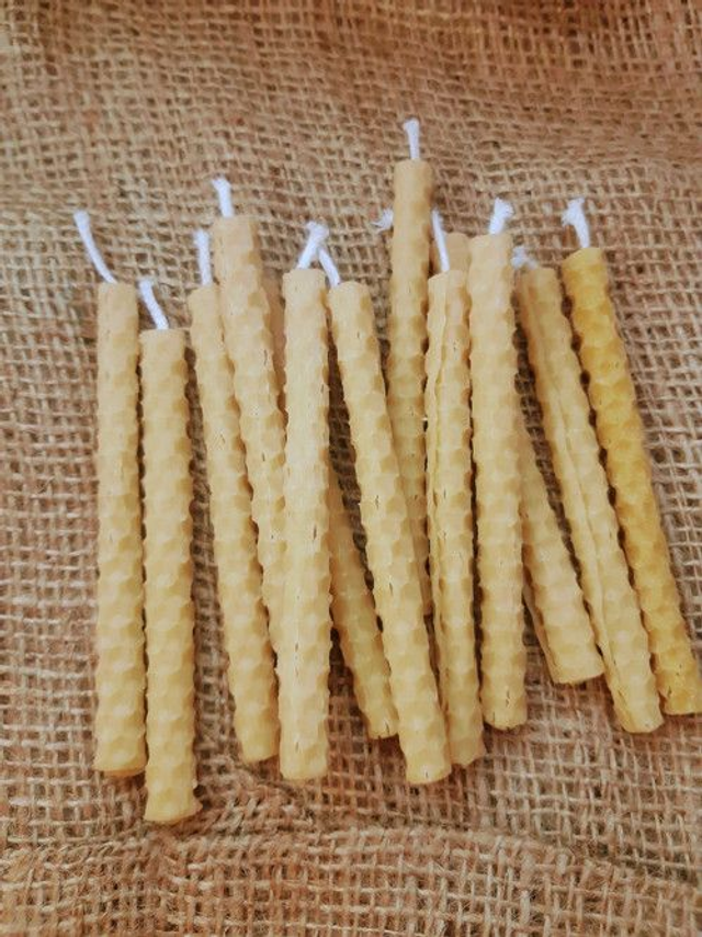 Dortové svíčky z voskové mezistěny