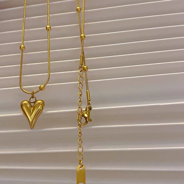 Gold heart shaped necklace