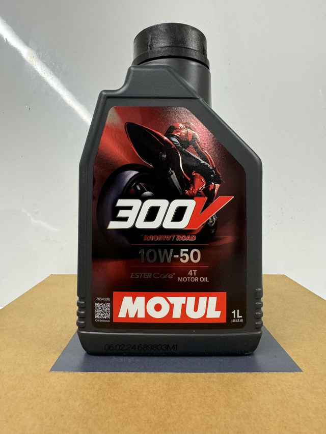 Motul - Huile 4T 300V Factory Line 10W50