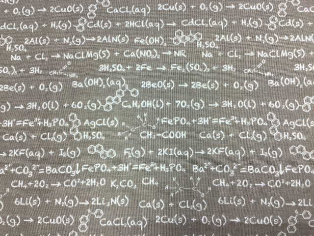 35 cm Patchworkstoff „Chemie“