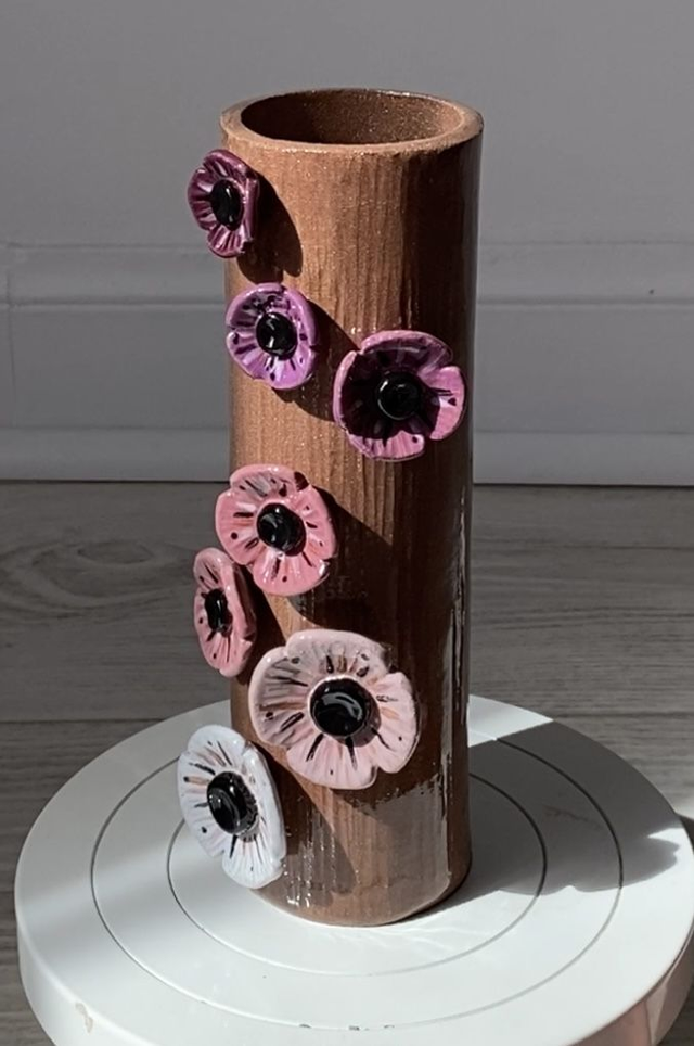 Vase fin coquelicot en céramique