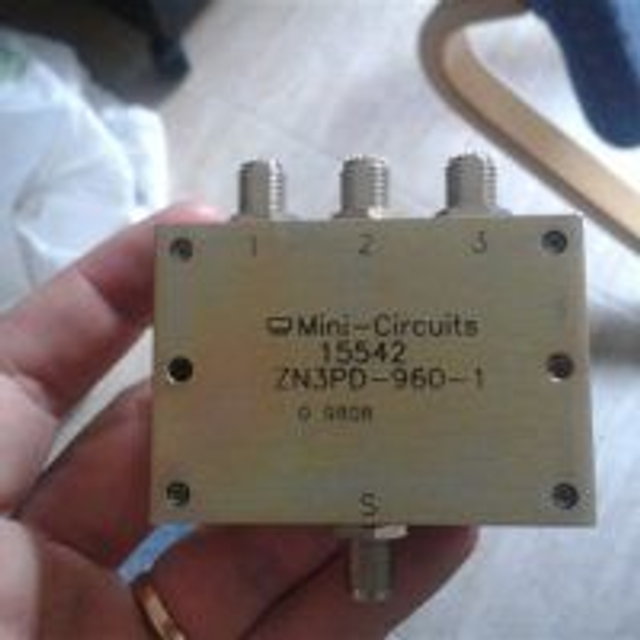Splitter/Coupleur three way Mini Circuits ZN3PC 890-960 Mhz