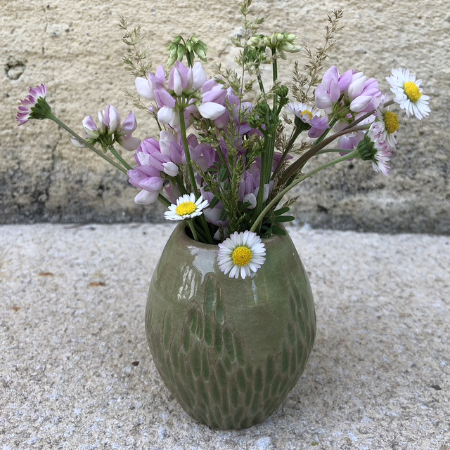 Light green vase V