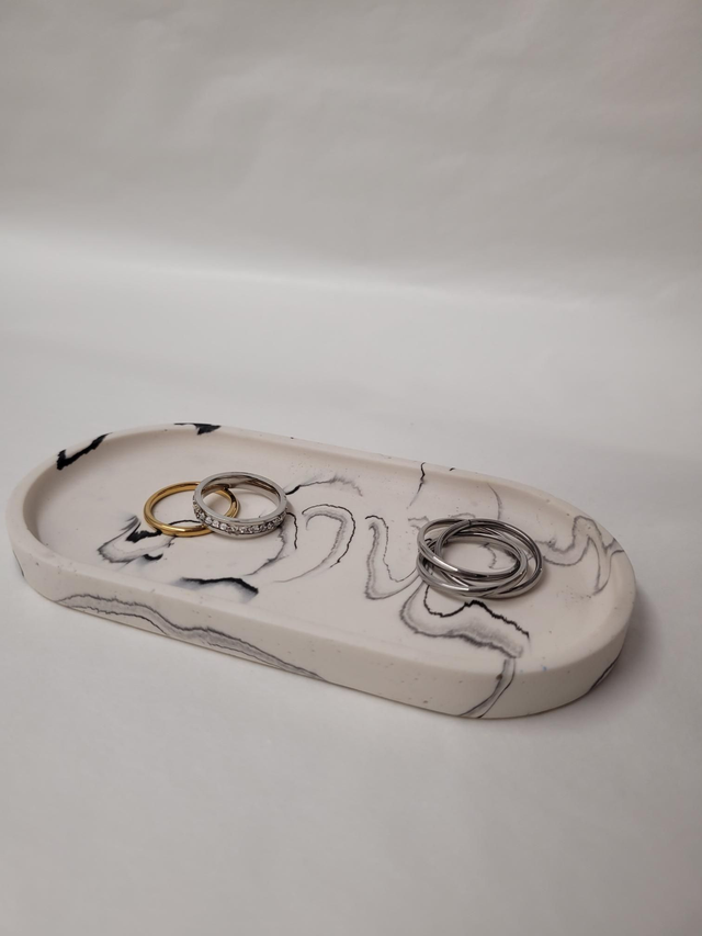 White Marble Jesmonite Oval Tray - JP-023